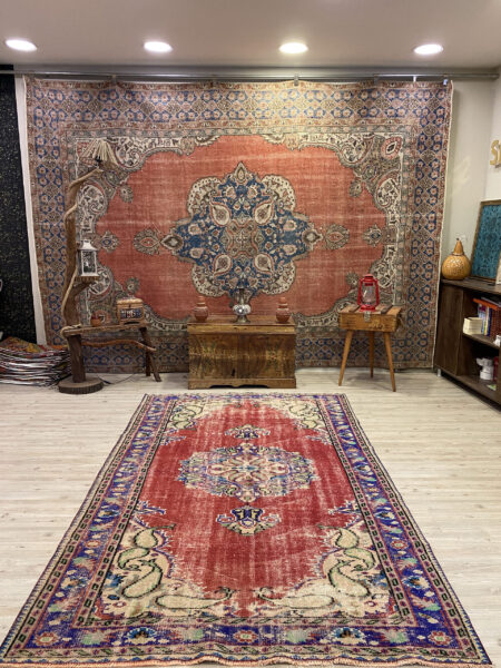 Handmade Vintage Rug - SKU 10314 - Detail View