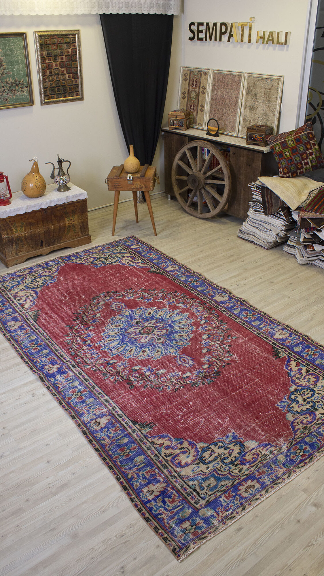 Anatolian-Patterned Distressed Rug, Handmade rug, wool wool/weave, size 176 × 306 cm, from Van, SKU 10494