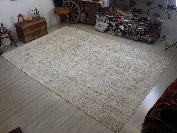 Handmade Wool Rug, Distressed, Handmade rug, wool & cotton wool/weave, size 260 × 370 cm, from Antalya, SKU 10561
