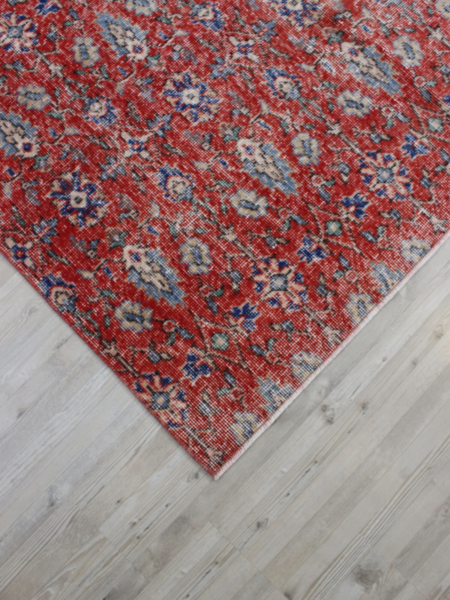 Hand-Woven Wool Vintage Rug - SKU 10580 - Detail View