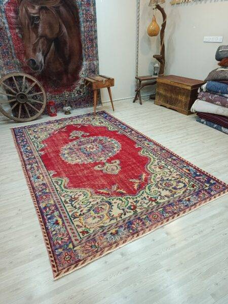 Vintage 100% Wool Rug - SKU 10833 - Detail View