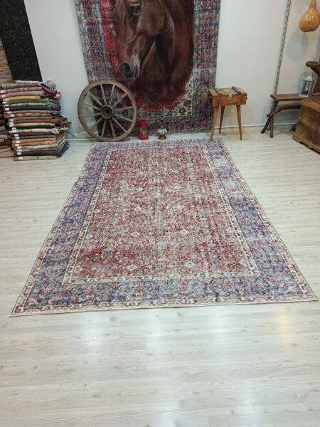 Vintage Natural Wool Rug - SKU 10834 - Detail View