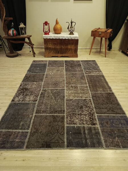 Handmade Vintage-Style Wool Patchwork Rug, Handmade rug, wool & silk wool/weave, size 160 × 230 cm, from Sivas, SKU 6396