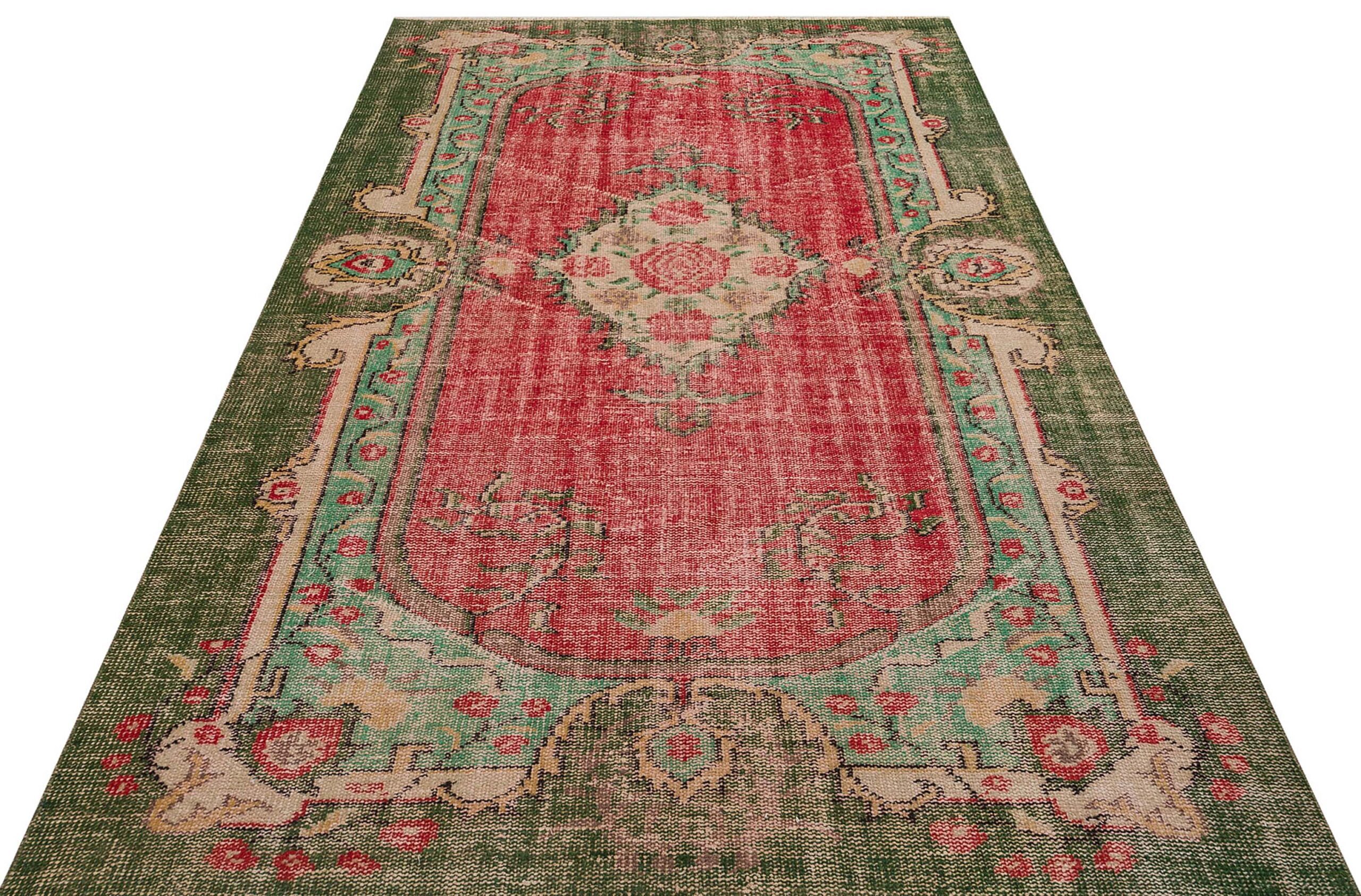 Distressed Hand-Woven Vintage Rug, Handmade rug, wool, cotton & silk wool/weave, size 174 × 273 cm, from Sivas, SKU 8733