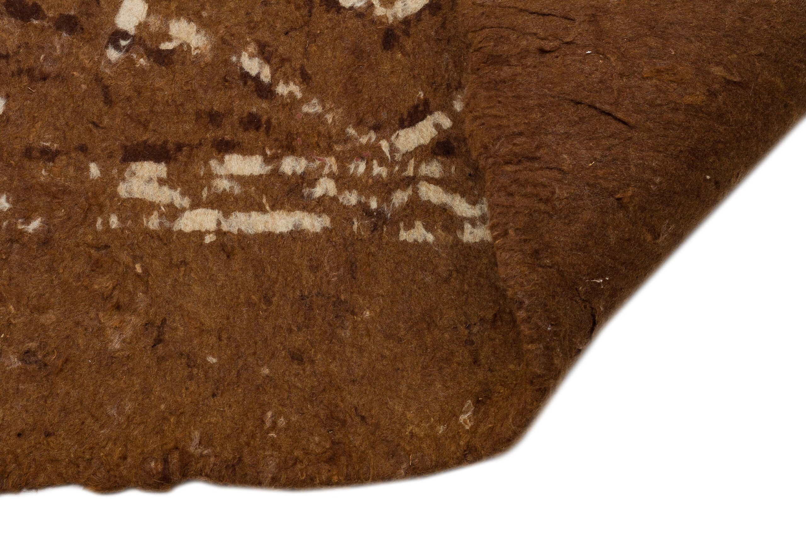 Distressed Vintage Rug - SKU 9882 - Detail View