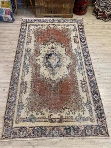 Demirci Distressed Vintage Rug - SKU 10191 - Detail View