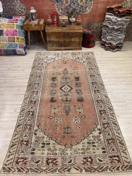Vintage Distressed Rug, Handmade rug, wool wool/weave, size 154 × 278 cm, from Gaziantep, SKU 10210