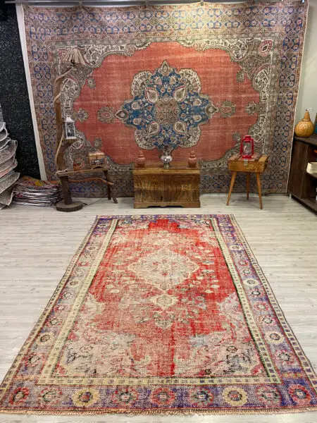 Traditional Vintage Handmade Rug - SKU 10311 - Detail View