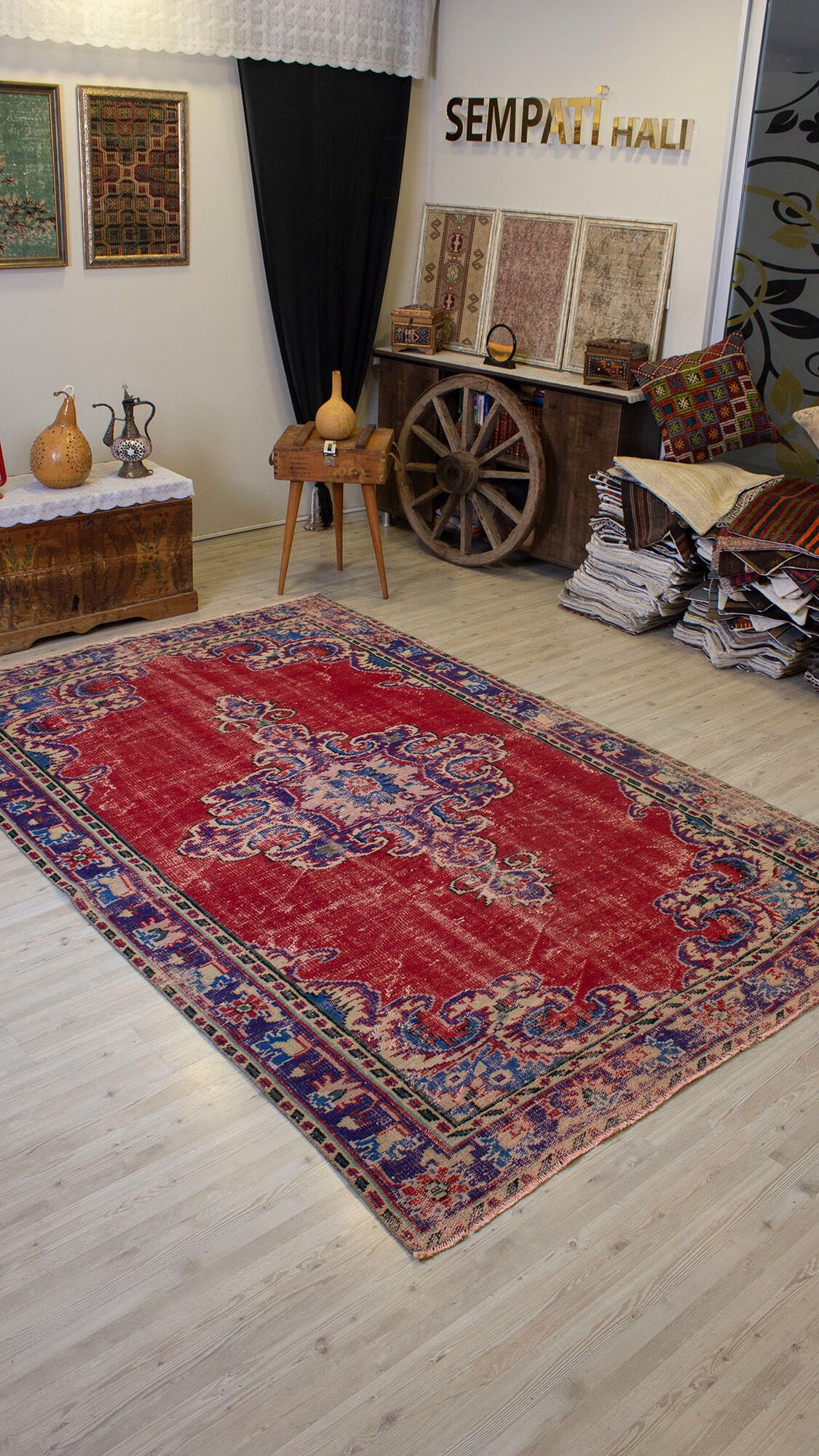 Hand-Woven Classic Rug, Handmade rug, wool & silk wool/weave, size 187 × 288 cm, from Konya, SKU 10488