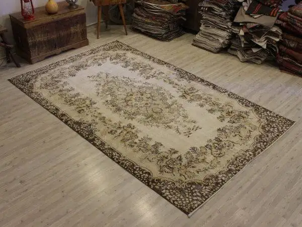 Handmade Distressed Wool Rug, Handmade rug, wool & cotton wool/weave, size 168 × 277 cm, from Ladik, SKU 10642