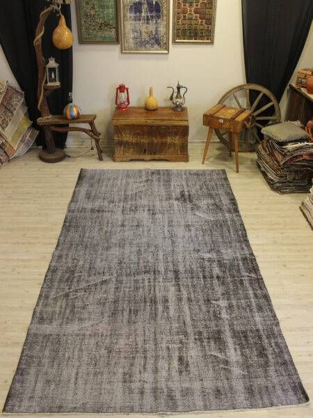 Vintage-Style Handwoven Wool Rug - SKU 10652 - Detail View