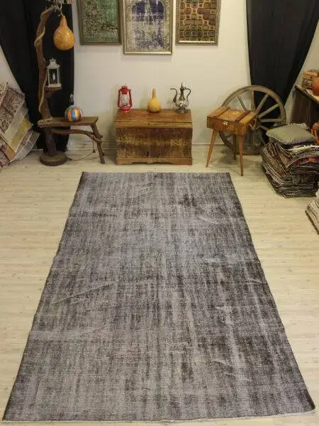 Vintage-Style Handwoven Wool Rug - SKU 10652 - Detail View