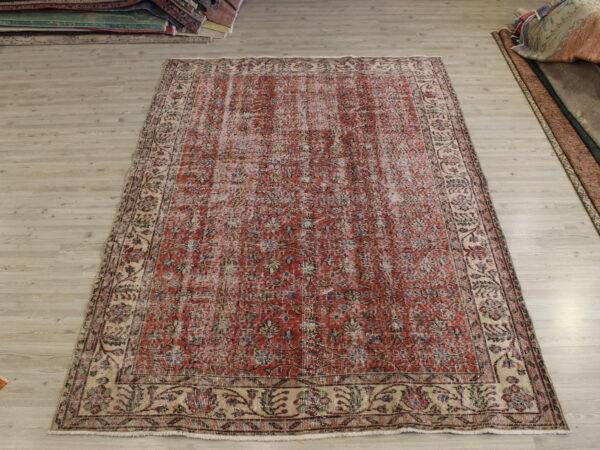 Vintage Rug - SKU 10692 - Detail View