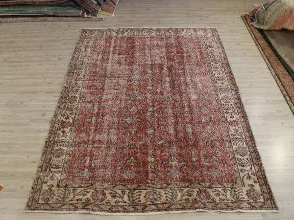 Vintage Rug - SKU 10692 - Detail View