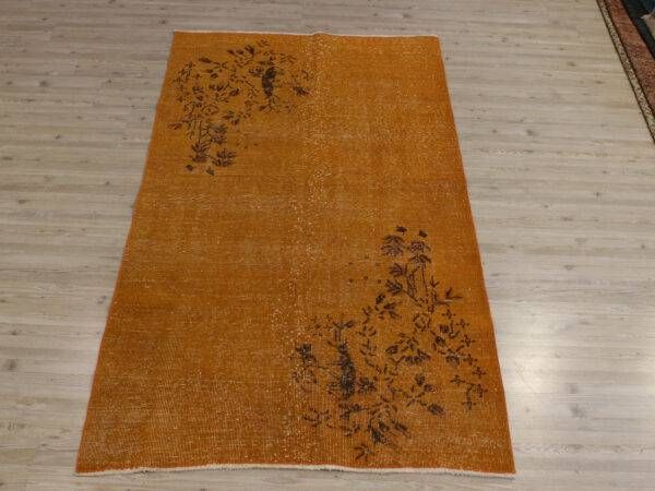 Hand-Knotted Distressed Wool Rug - SKU 10696 - Detail View