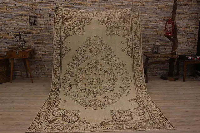 Unique Anatolian Vintage Rug, Handmade rug, wool, cotton & silk wool/weave, size 153 × 263 cm, from Gaziantep, SKU 2351