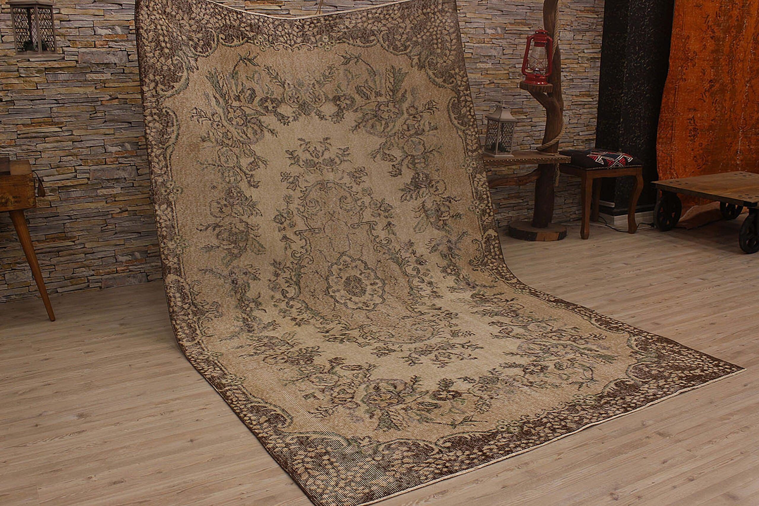 Classic Handwoven Rug, Handmade rug, wool & cotton wool/weave, size 168 × 270 cm, from Manisa, SKU 2422