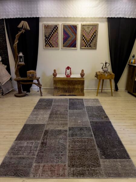A Unique and Beautiful Custom Patchwork Rug - SKU 4010 - Detail View