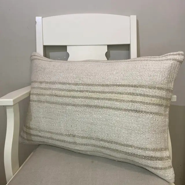 Hand-Woven Pillowcase, Pillowcases rug, silk wool/weave, size 40 × 60 cm, from Manisa, SKU 423