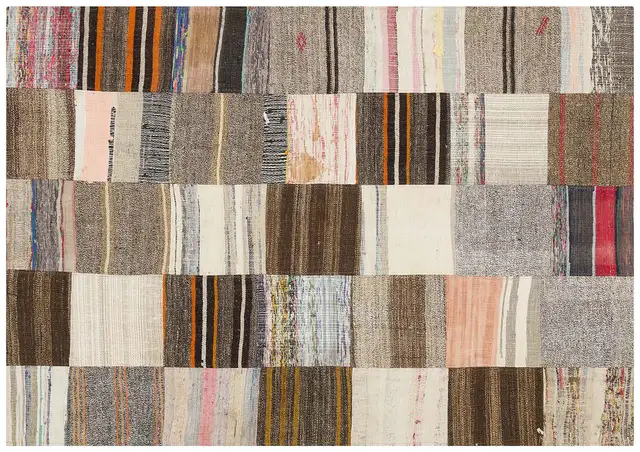 Handmade Patchwork Elegant Design Rug - SKU 6135 - Detail View