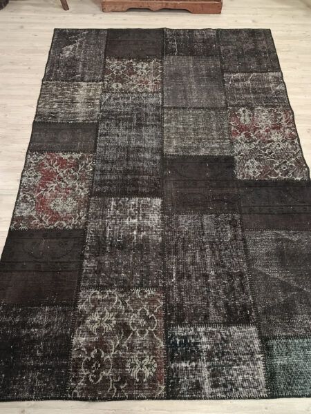 Traditional Handmade Patchwork Rug - SKU 6504 - Detail View